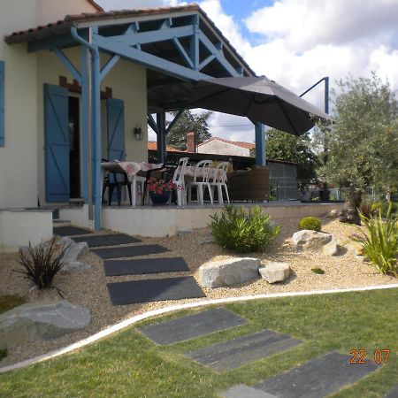 Chambres D'Hotes Au Coeur Du Vignoble Saint-Christophe-la-Couperie Exterior photo